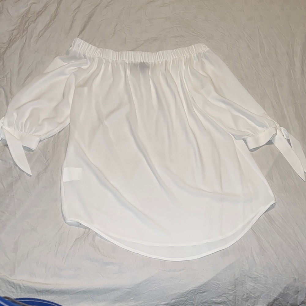 Frank Lyman Design Off The Shoulder White Sheer Blouse 10